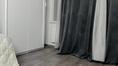 Helen online show from February 20, 4:36 pm