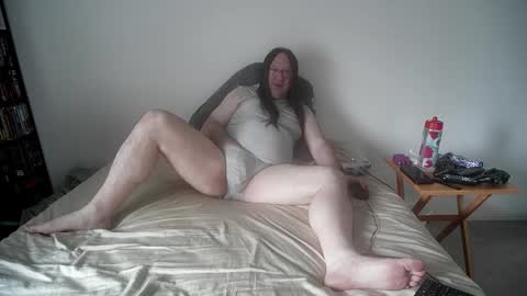 rando1235 online show from March 18, 9:53 pm