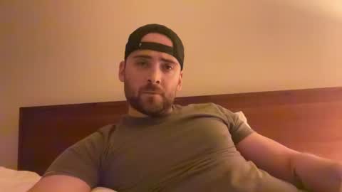 randomdude5950 online show from December 2, 1:40 am