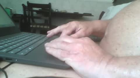 Randy 4445 online show from April 27, 12:25 pm