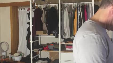 Snapshot of randytoy chatting on October 2, 11:09 am randytoy online show from October 2, 11:09 am