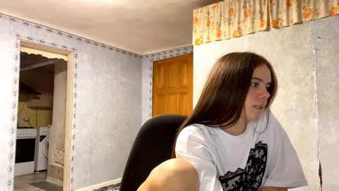 Lia online show from October 1, 4:06 pm