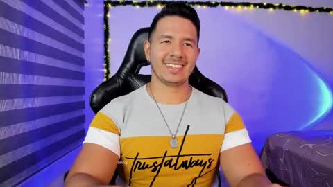 Jonas online show from April 15, 12:14 am