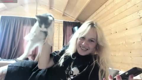 Rapunzel online show from September 26, 1:41 pm