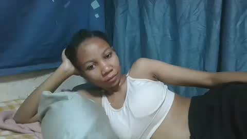 Snapshot of rasoanetteee chatting on September 30, 7:52 am rasoanetteee online show from September 30, 7:52 am