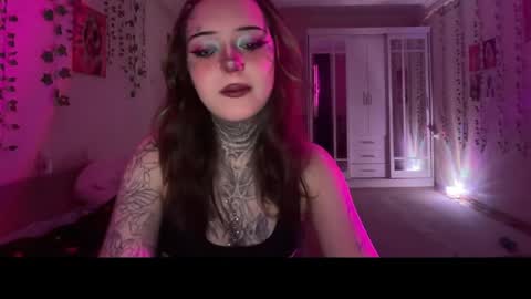 raven_armor online show from June 5, 5:51 pm