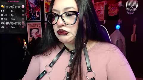 Raven online show from October 15, 5:47 pm