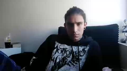 ravenxbat online show from October 14, 4:32 pm