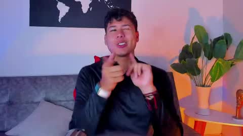 rayden_boy online show from June 5, 12:10 pm