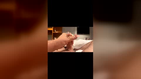 raymond123clubb online show from November 25, 7:51 am