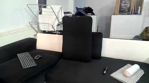 Snapshot of reallyman7 chatting on October 5, 8:49 pm Ask me online show from October 5, 8:49 pm