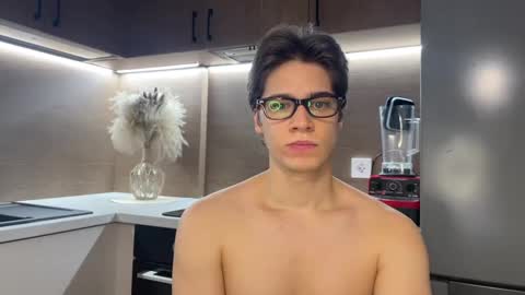 AliceEve online show from February 14, 5:36 pm