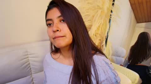 Rebeca Williams online show from February 13, 11:15 pm