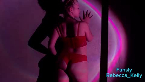 rebecca_____ online show from February 2, 1:58 am