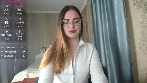 Rebecca online show from April 3, 2:13 pm