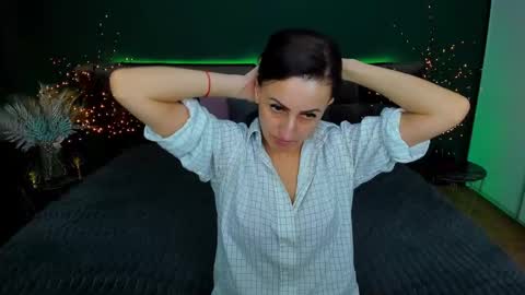 rebecca_diamonds online show from March 5, 9:49 am