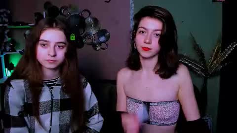 rebecca_smile_ online show from December 16, 1:28 pm