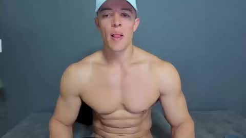 twitter REECET26 instagram RECCETAYLOR online show from January 9, 1:50 pm