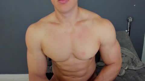 twitter REECET26 instagram RECCETAYLOR online show from November 4, 1:45 pm