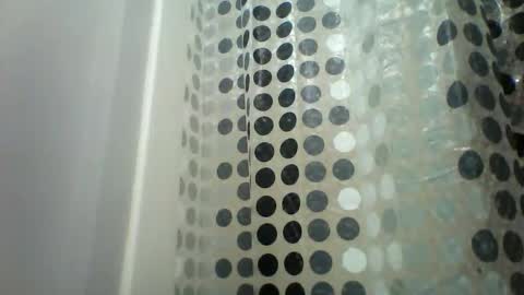 recka810 online show from April 19, 6:54 pm