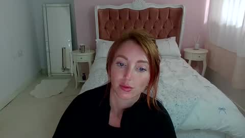 Red -  online show from July 14, 1:38 pm