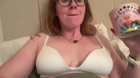 Rosie online show from October 5, 6:26 pm