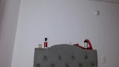 Snapshot of red_moonn chatting on February 9, 11:04 am IG OF red moonn online show from February 9, 11:04 am