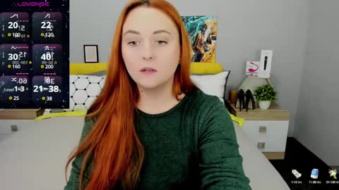 Snapshot of red_naughtyfox chatting on January 14, 5:23 pm Lessy Fox online show from January 14, 5:23 pm