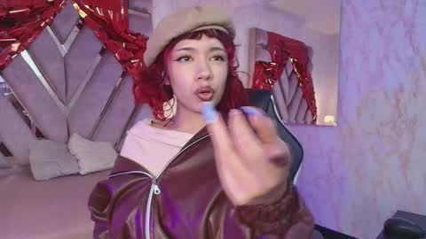 red_pandaa online show from March 6, 3:49 am