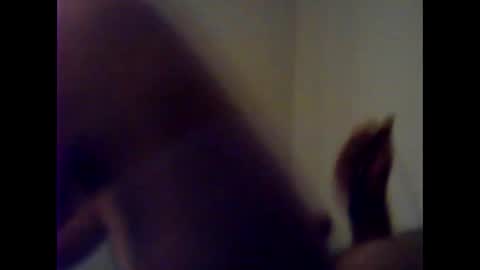 LUVS-EZ online show from February 18, 5:40 am