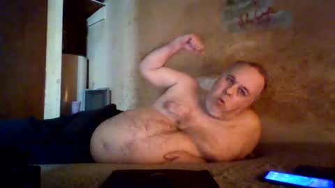 reddragon1195 online show from April 5, 4:37 pm