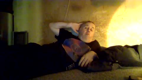 reddragon1195 online show from February 18, 11:33 am