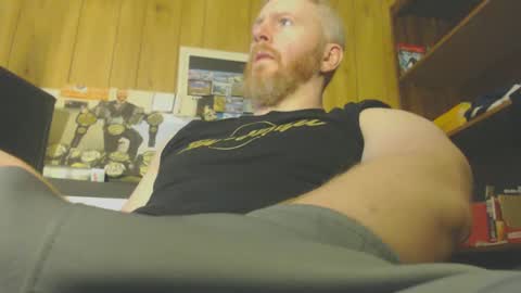 Snapshot of redhead4fun chatting on February 23, 4:35 pm theredhead4fun online show from February 23, 4:35 pm