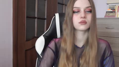 Lily online show from September 30, 3:17 am