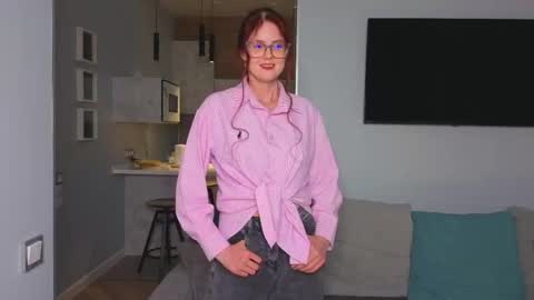Alice Red online show from May 3, 6:03 pm