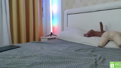 Steve Blond online show from April 15, 7:58 pm