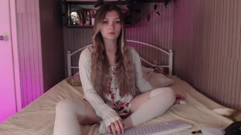 Ana online show from April 6, 11:33 am