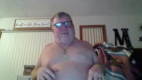 redpole4u online show from March 18, 1:33 am