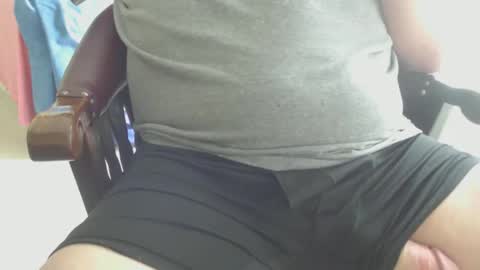 Max online show from November 27, 6:15 pm