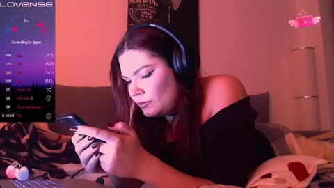 Red online show from December 6, 10:57 pm