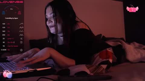 Red online show from February 14, 12:02 am