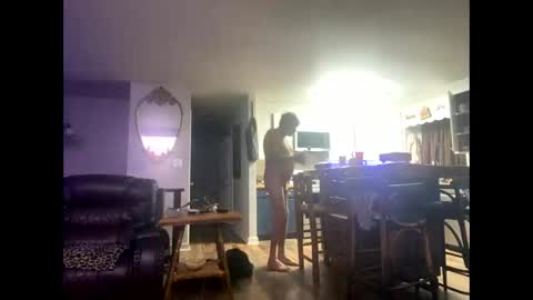 Lee online show from September 15, 5:31 am