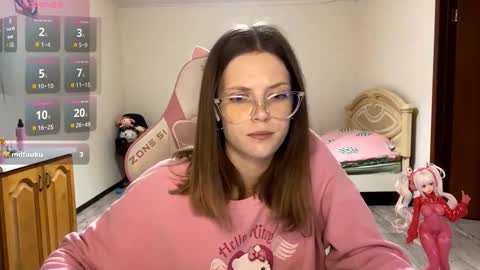 Lucy online show from September 10, 3:57 pm