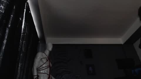 Regina online show from May 10, 9:43 pm