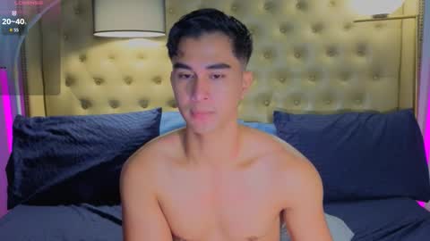 Snapshot of reidalert69 chatting on October 10, 1:33 am reidalert69 online show from October 10, 1:33 am