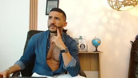   REIKO  online show from September 24, 9:54 pm