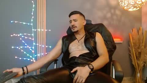   REIKO  online show from February 12, 6:44 pm