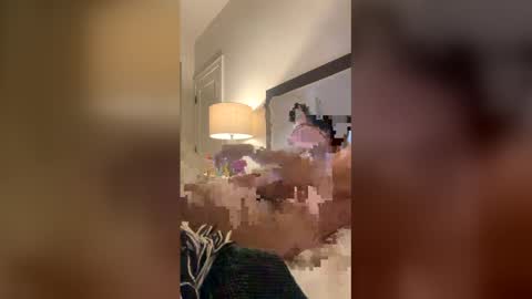 reillac12 online show from April 24, 5:42 am