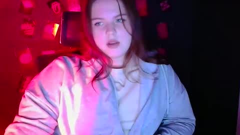 Reina online show from January 7, 6:51 am