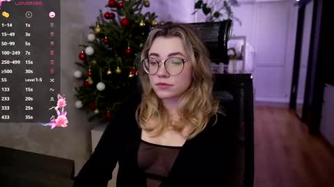 Snapshot of remywild chatting on January 18, 10:17 pm RemyWild online show from January 18, 10:17 pm